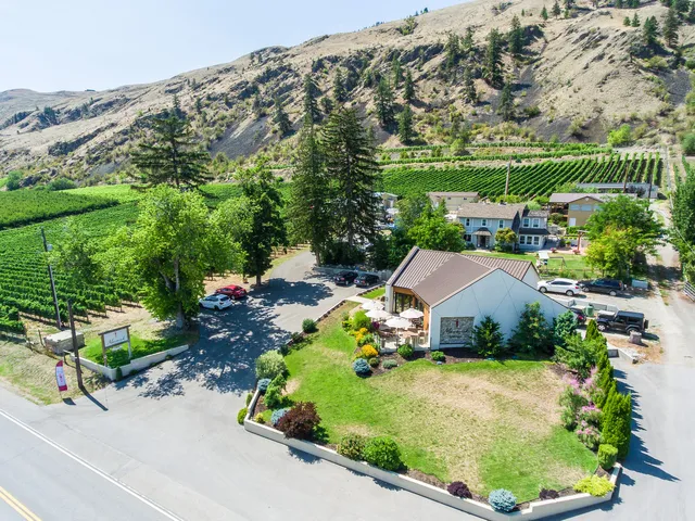 Maverick Estate Winery