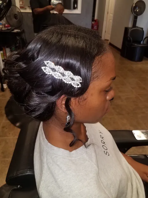 Platinum Plus Hair Salon LLC