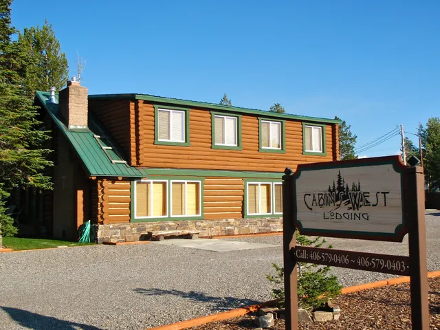 Cabins West Lodging