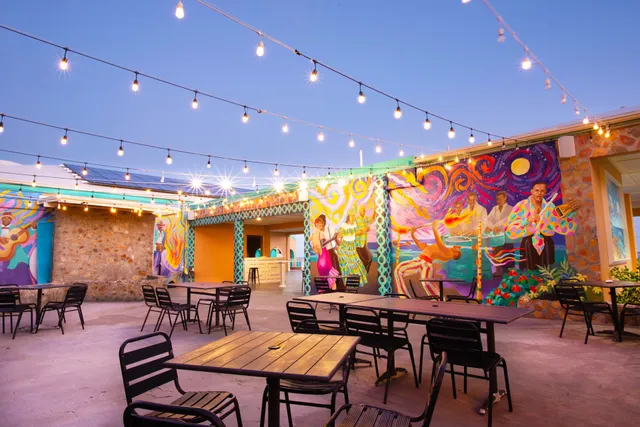 East End Bar & Pizza