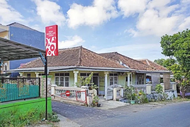 OYO 90416 Wisma Wayang Ajen Syariah