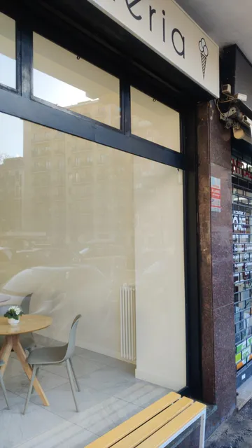 La Piccola Gelateria