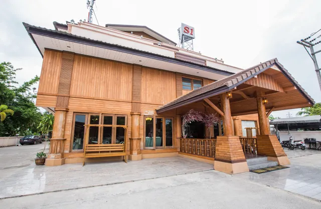 s1 service apartment