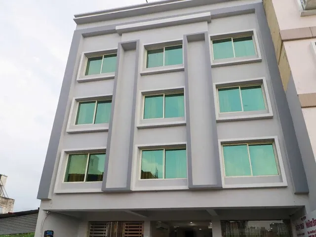 OYO Hotel Nekiram
