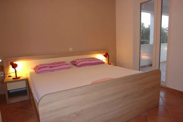 Apartments Damir Mandre