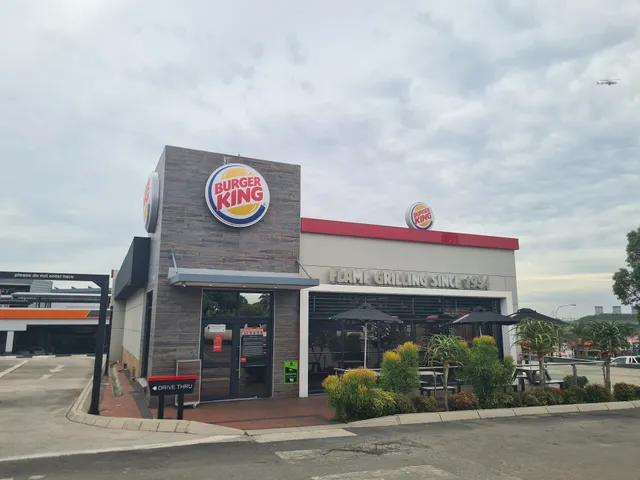 Burger King Karaglen (Drive-Thru)