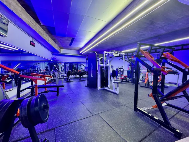 Colina GYM - Gimnasio Tenerife Sur
