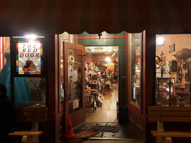 Red Door Thrift Store