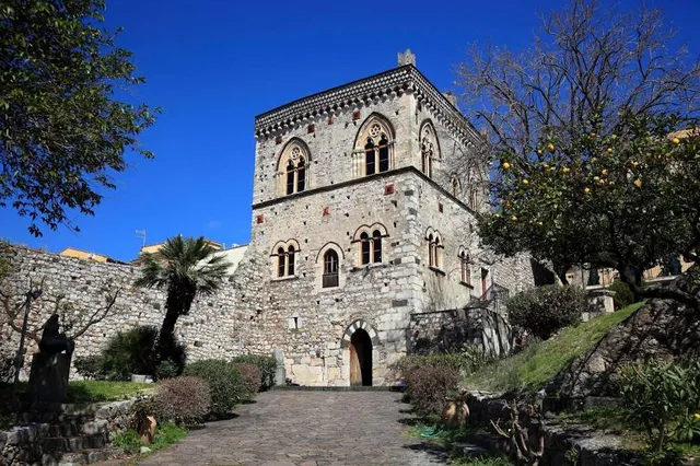 Comune di Taormina - Palazzo dei Duchi di Santo Stefano