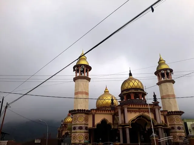 Yellow Mosque