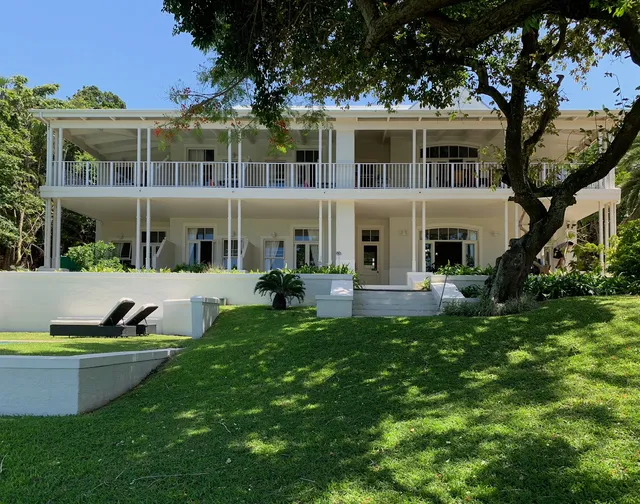 Coral Tree Colony Bed & Breakfast