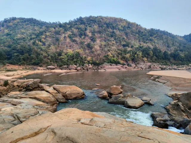 Minajhola Shiva Temple