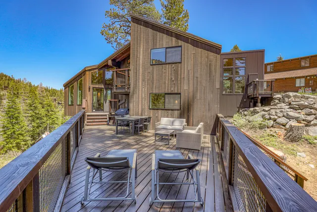 Trapper McNutt Vacation Rental