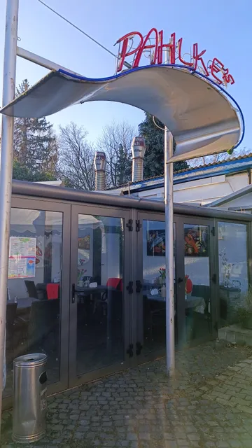 Pahlkes Fisch-Räucherei und -Handel GmbH & Co KG