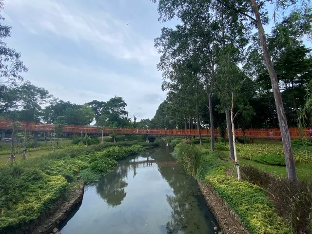 Infinity Link Bridge