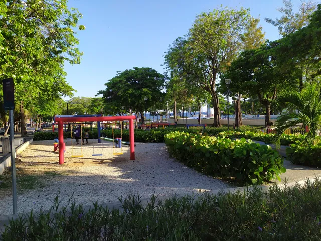 Parque Eugenio María de Hostos