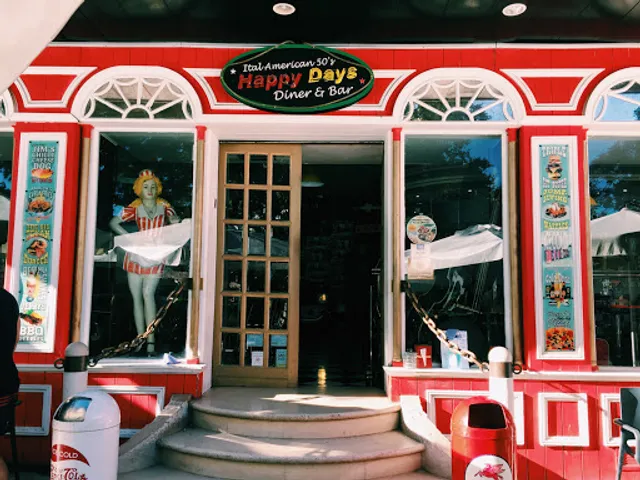 Happy Days Diner Bar