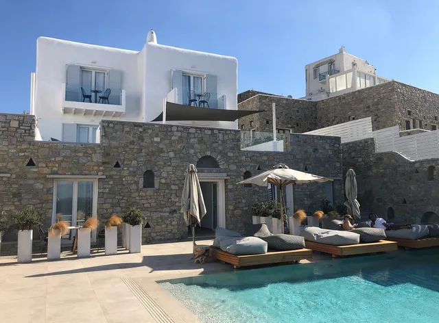 Apiro Mykonos