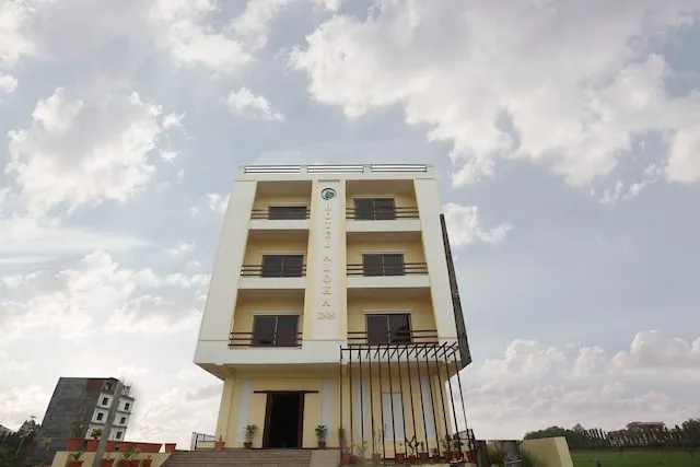 OYO 525 Hotel Aloka Inn