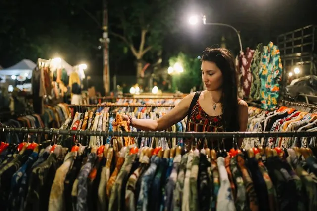 Srinagarindra Train Night Market