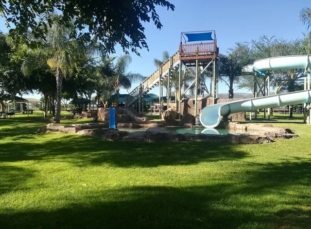 Klein Paradys Caravan Park - Brits