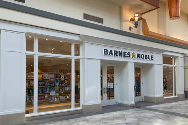 Barnes & Noble