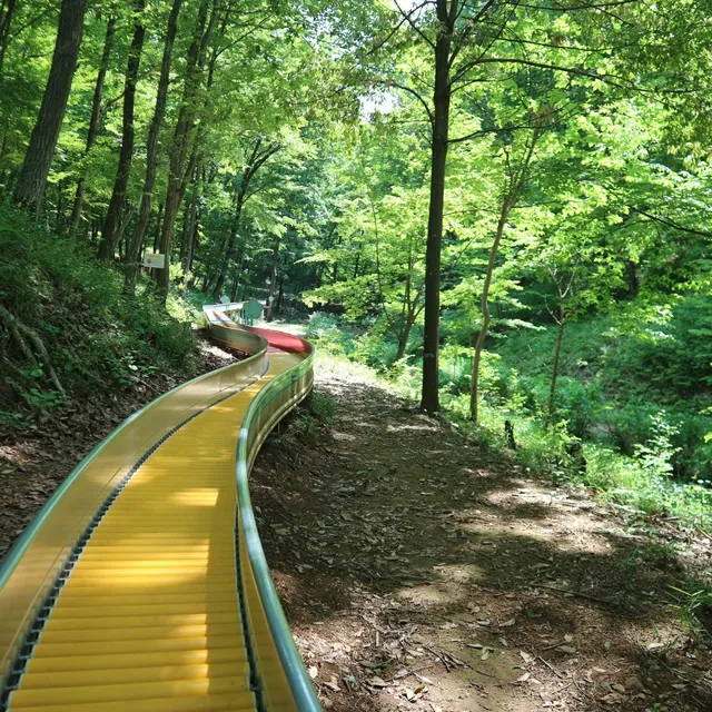 Kaboku-en Park, Ome City