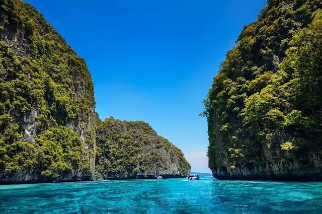 Ko Phi Phi Lee