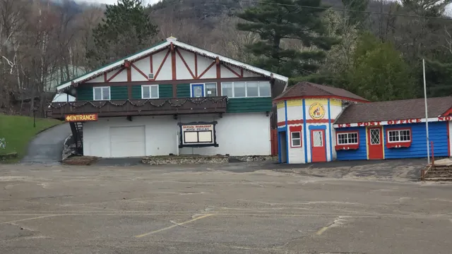 Santa's Workshop, North Pole, NY