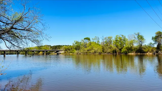Lillington River Park