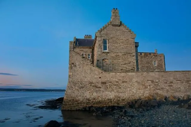 Blackness Castle