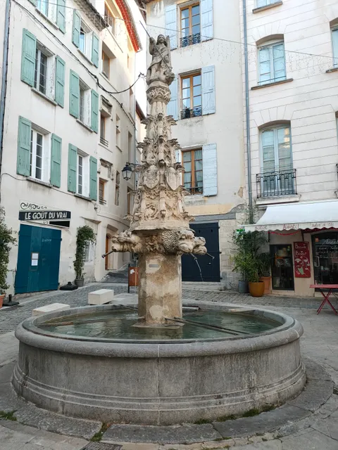 Fontaine Saint-Michel de Forcalquier