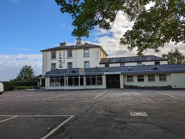 Eden House Hotel