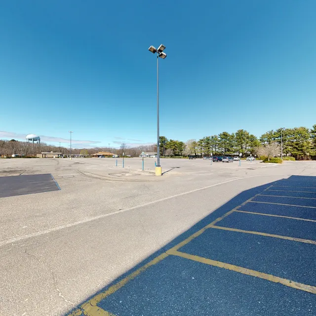 Riverhead Shopping Center