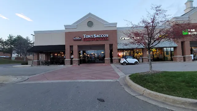 Tony Sacco's Coal Oven Pizza Howell, MI