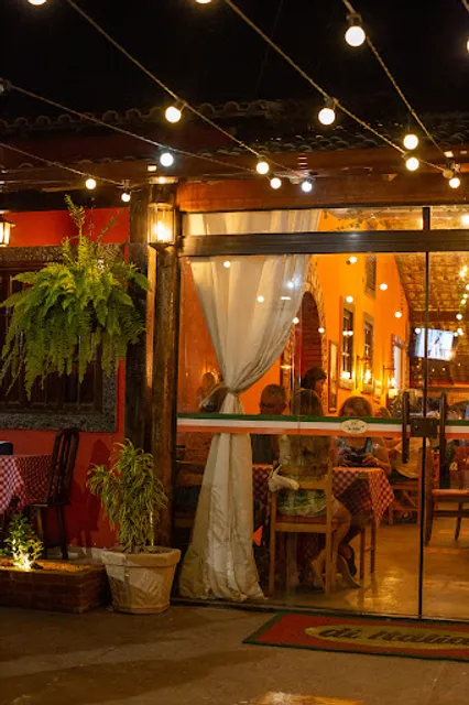 Di Itália Itaipuaçu