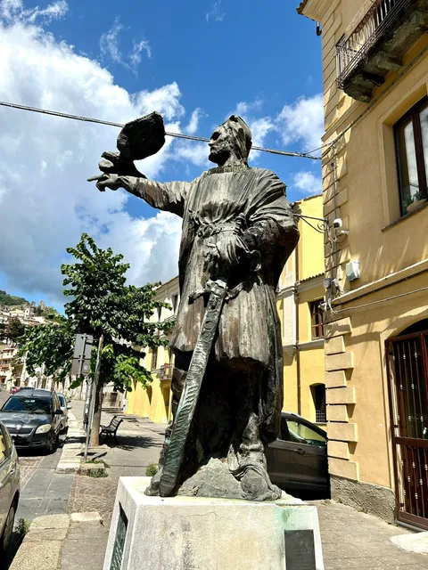 Statua Federico II