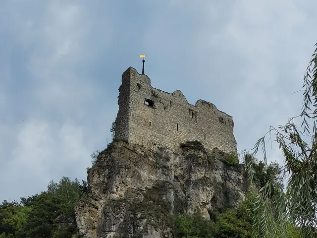Burgruine Hütting