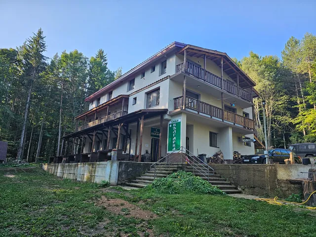 Bulgarka Hut