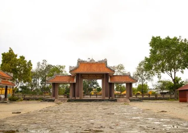 Bình Thủy temple