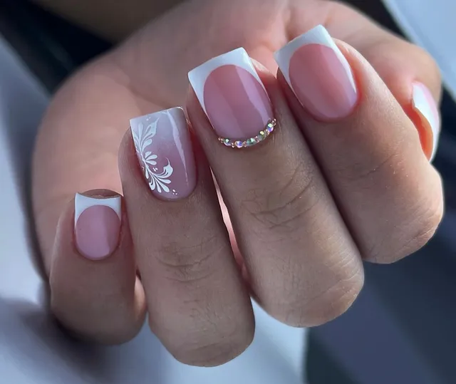 Blossom Nails Spa at Lakewood Ranch