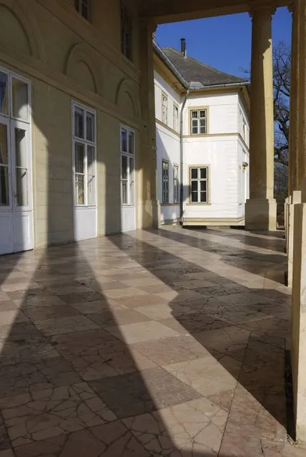 Festetics Palace, Dég