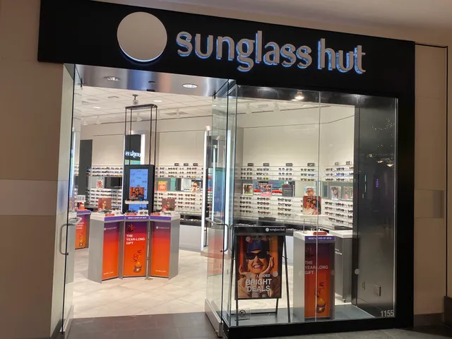 Sunglass Hut at Macy's