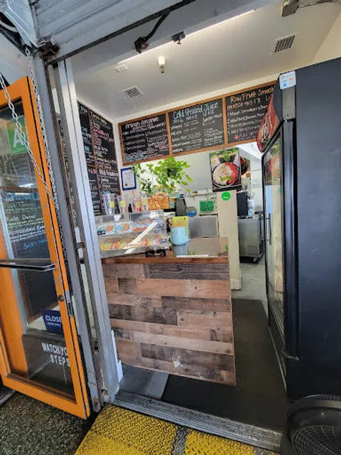 El Colibri Juice And Snacks