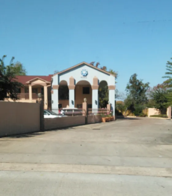 Crystal Inn & Suites