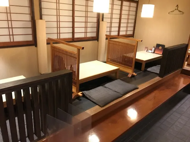 居酒屋美食酒房 灯