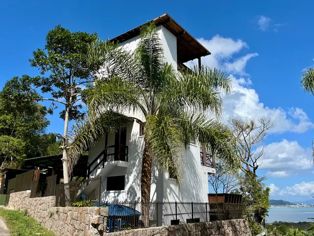 Casa e Loft Sunset - Ponta das Canas - Hospedagem