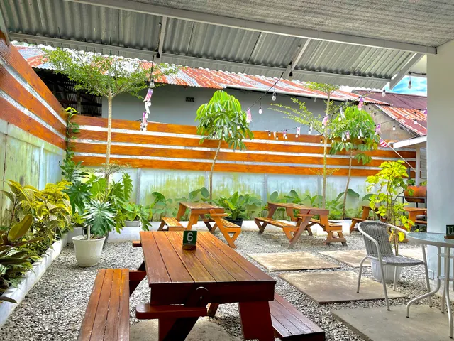 POPINA • bistro & cafe •