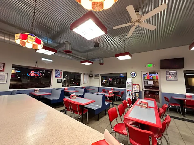 Major's Burgers on 3rd