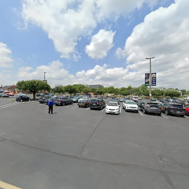 College Park Plaza Shopping Center